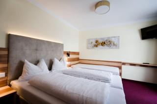 Aparthotel Dorfplatzl Garni - 1