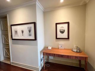 Luxury 1 Bedroom Apartment in Michel Angelo Towers - 4