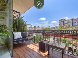 Luxury 1 BR Condo in Pier 57 - Infinity Pool - 3