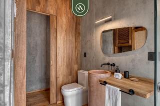 Luxury 2 BR Condo in Downtown - AC - Peaceful - 1