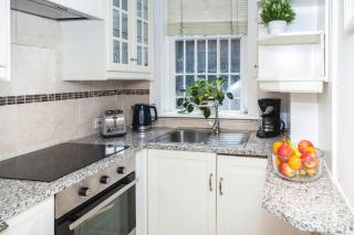 BnBNova - 3BR - Fitzrovia & St Annes Gardens - 2