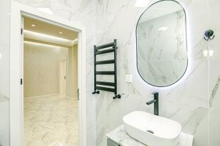 Chic Seaside Residence by Bea Paradise - 8