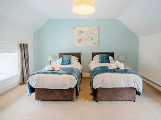 3 bed in Shorwell 74209 - 3