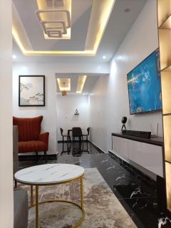 Bextro Suites Magodo Phase 1 Cozy 2 Bedroom Apartment with Washing Machine - 7