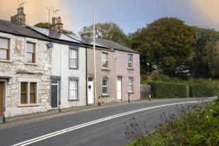 Three Bridges - 1-Mile from Ulverston Town Centre - 0