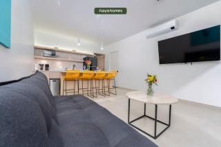 New 1BR Condo near Marina - Downtown - Pool - King - 8
