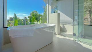 The Salin Seaview Villas - 8