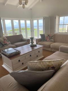 Shore's Edge Luxury Oceanfront Home - Hermanus - 5