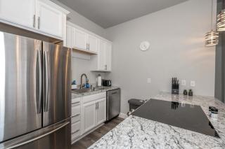 Covington 4BR, Sleeps 8, Wedding Group Stay - Covington - 1