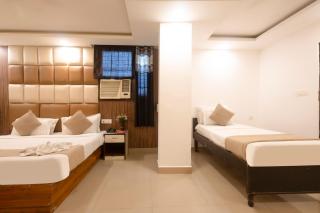 Hotel Lime Pride Delhi Airport - 1