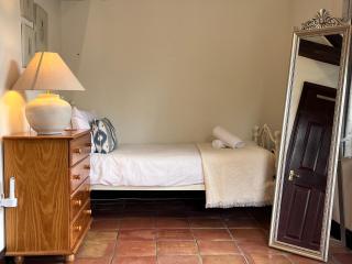 Stable Cottage, Oxfordshire - 2