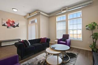 Private Room Downtown INDYyy - 9