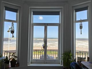 Seaside Haven with Stunning ocean views - 0