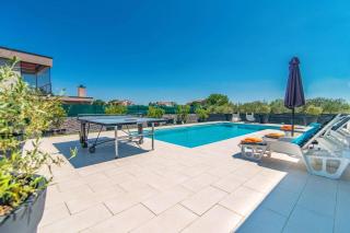 Villa Florentina by Villa Plus - 6