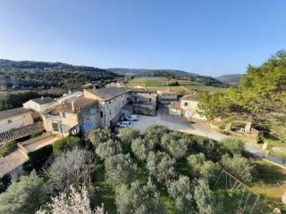 Maison au coeur d'un domaine viticole - 0