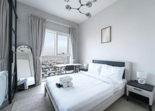 StayShort - Dubai Hills sleeps 2 with Private Balcony - 1