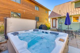 Walk to Water Grand Lake Home with Hot Tub! - 9