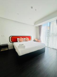 Phane Phu Quoc Sunset Town Apartment - 3