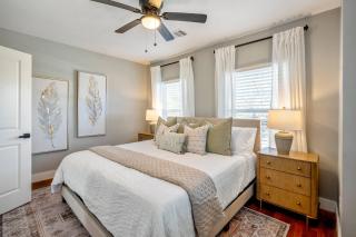 2-Bedroom - Equipped Kitchen - Gated Parking! - 9