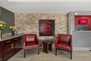 Red Roof Inn Baton Rouge - 4