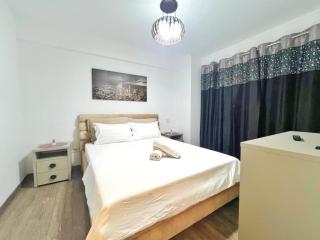 Cozy 2 Bedrooms Apt with Balcony - Near Hospitals - 0