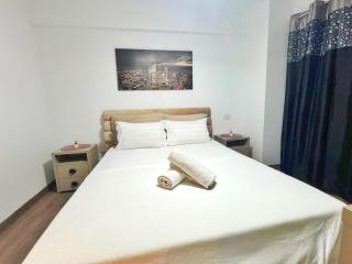 Cozy 2 Bedrooms Apt with Balcony - Near Hospitals - 5