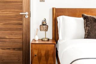 Stylish Flat Close to Hyde Park - 9