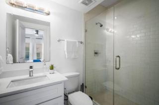 Cozy Studio With Private Parking Near Tx Med Ctr - 9