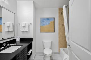 Comfort Inn & Suites Fort Smith I-540 - 5