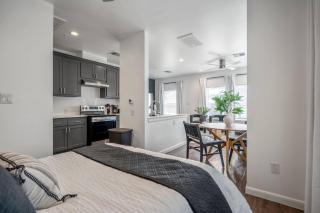 Trendy Studio With Private Parking Near Tx Med Ctr - 7