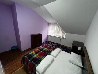 Старий Дворик,кімнати 10 хв від жд вокзалу, корпус 3 - 5