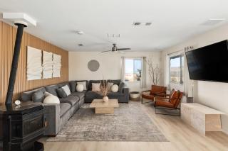 Desert Haven, Pickleball, Stargazing, Spa & Views - 1