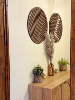 Cozy cocoon with breathtaking view and covered parking - 6