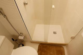 Pé na Areia l Piscina l Vista Lateral Mar l 2QSuite - 4