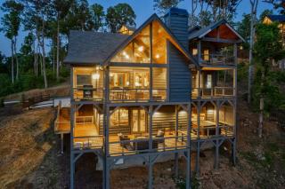 Mountain Air - Luxury Mountain View Cabin - 8