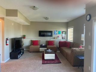 Cozy Getaway close to City Heart 5 min from highway-1 - 0