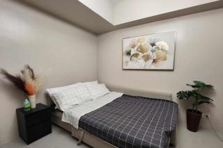 1 Bed Apartment - Sleeps 7 - Pool & Wifi - 2