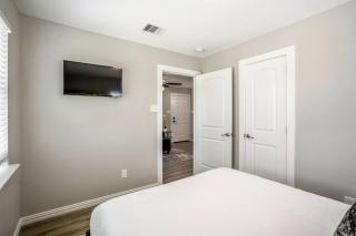 Upper Level Unit at the Hideaway - 4