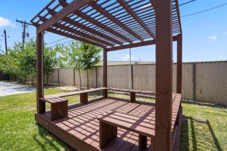 Top Level at The Hideaway - 6