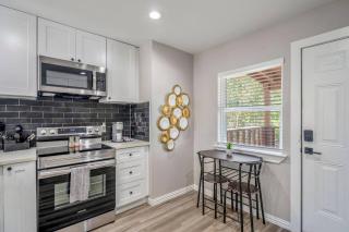 Top Level at The Hideaway - 5