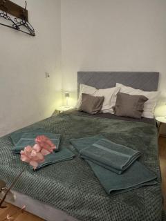 Perfekt für Familien oder Freunde nahe der Kirche - 0