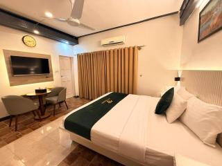 The Minimalist F-7 Markaz - 3