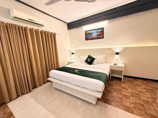 The Minimalist F-7 Markaz - 1