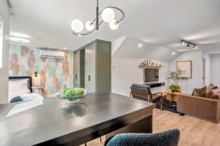 Stylish East End Studio for Comfort & Wellness - 5