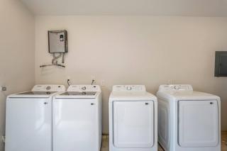 Maltby Motors 2 - Picture Perfect OG Loft near HOU - 7