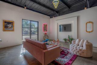 Maltby Motors 3 - Low Rider Loft near Downtown - 8