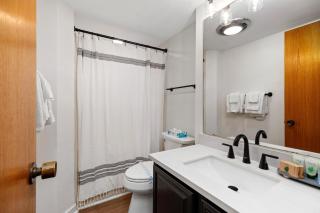 Fairway Woods 25 with Wintergreen Advantage - 1