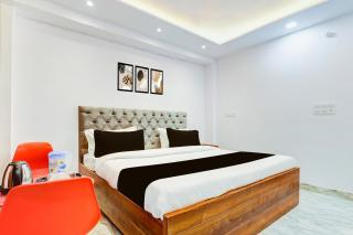 Hotel O 24 Seven Stay - 3