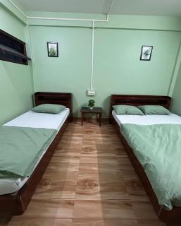 RJ Shant Apartments- Flat 22 - 4