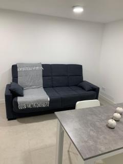 Grand studio climatisée - 4